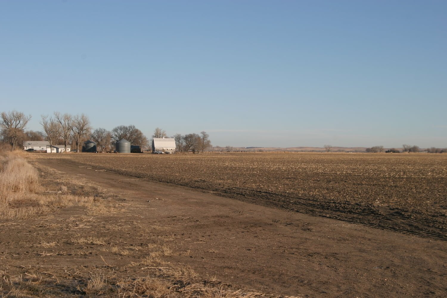 157 +/ Acre Irrigated Farm in Lincoln County, NE AgWest Land Brokers
