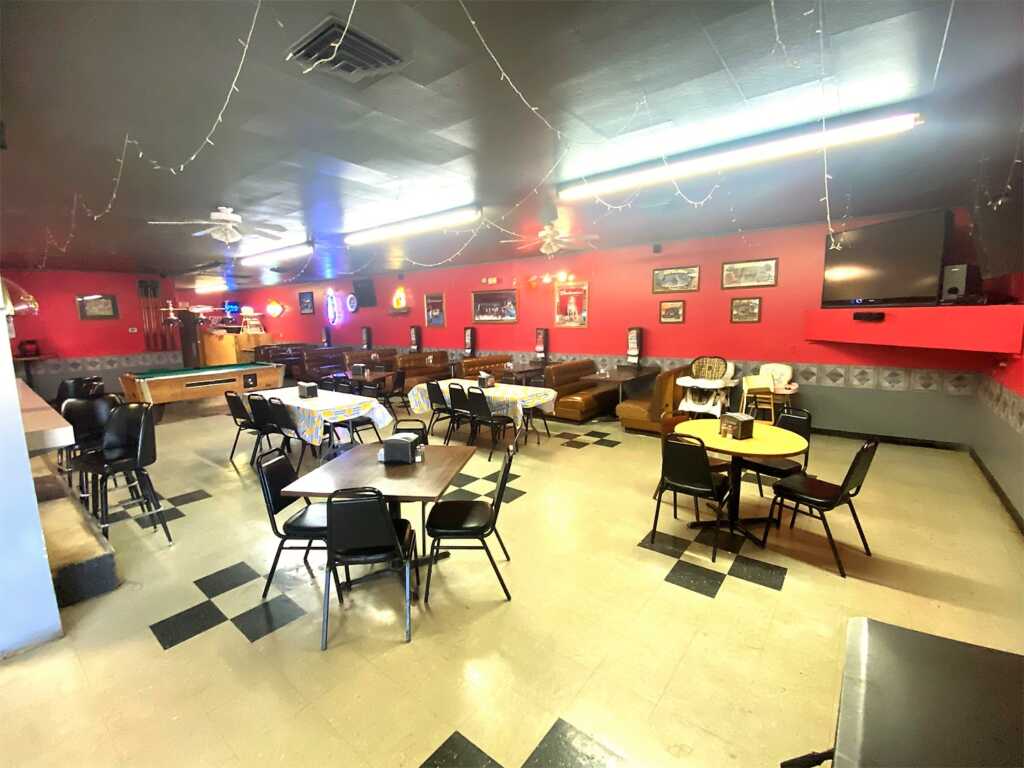 Commercial Property For Sale 136 Main Street in Rushville, Nebraska