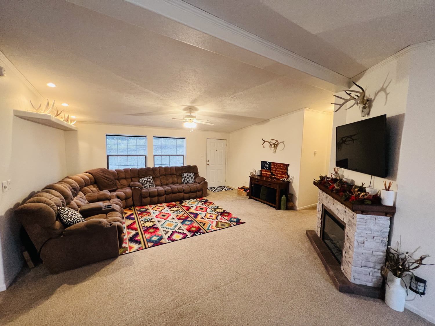 Garfield Table Acreage 5 Bed, 3 Bath Home with 24.21 +/ Acres in