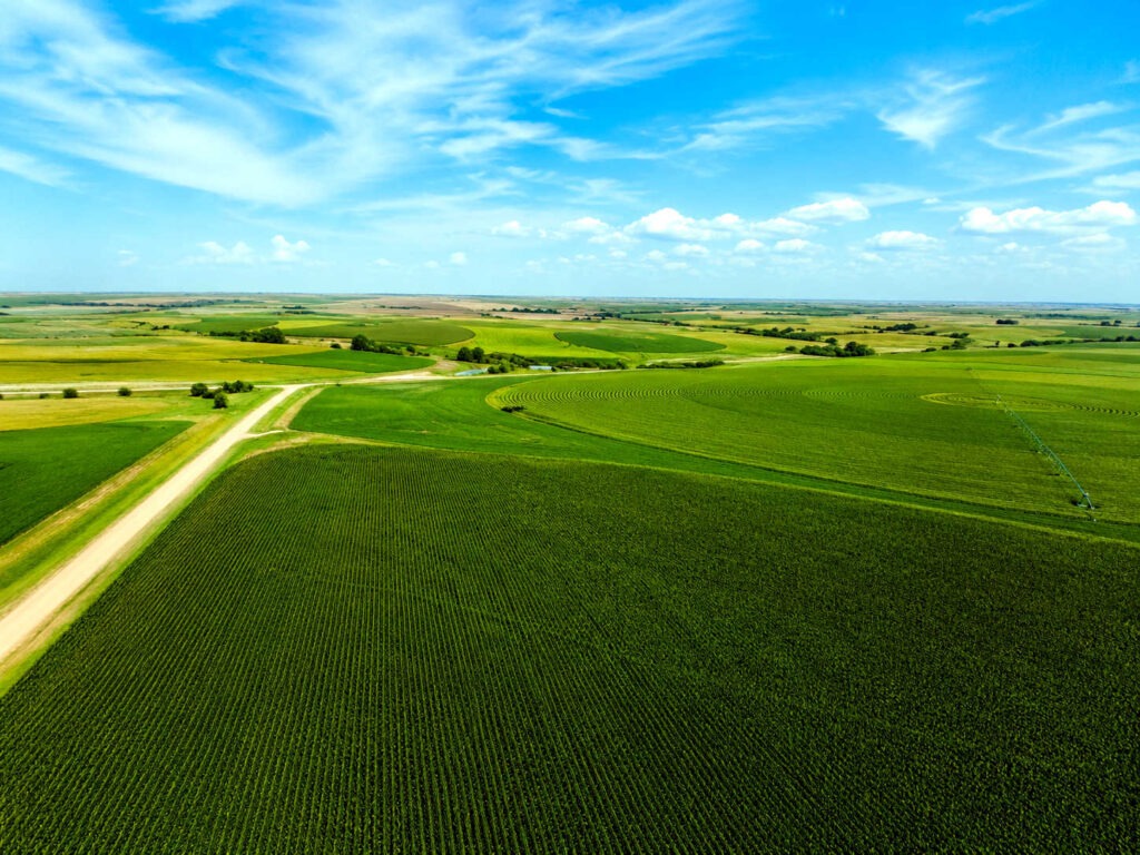Phelps County Nebraska farm land for sale with irrigated farmland and productive cropland